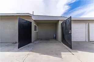 9784 Poplar Ave, Fontana, CA 92335 - Photo 5