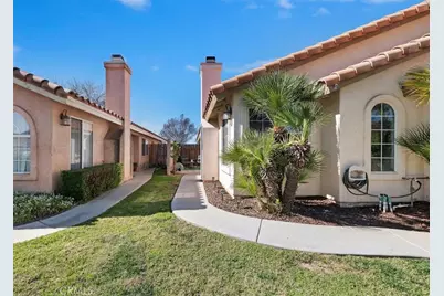361 Via Capri, Hemet, CA 92545 - Photo 5