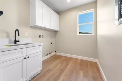 13744 Seven Hills Dr, Riverside, CA 92503 - Photo 29