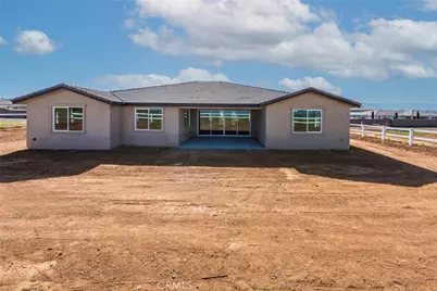 13744 Seven Hills Dr, Riverside, CA 92503 - Photo 35