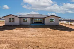 13744 Seven Hills Dr, Riverside, CA 92503 - Photo 35