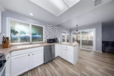 39749 Almansa Court, Murrieta, CA 92562 - Photo 15