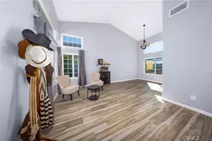 39749 Almansa Ct, Murrieta, CA 92562 - Photo 9