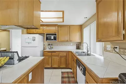 15359 Las Rosas, Moreno Valley, CA 92551 - Photo 11