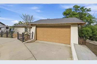 2715 Brockton, Riverside, CA 92501 - Photo 13