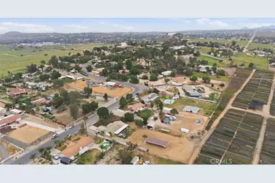 18740 Cable, Perris, CA 92570 - Photo 41