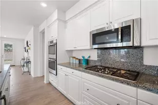 6979 Housatonic Ct, Jurupa Valley, CA 91752 - Photo 7