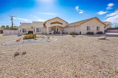 18423 Cocopah, Apple Valley, CA 92307 - Photo 5