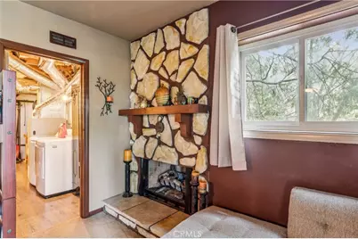 23959 Lakeview Drive, Crestline, CA 92325 - Photo 27