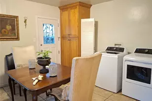 1346 W Century, Los Angeles, CA 90044 - Photo 7