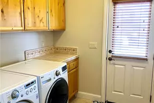 170 Nutwood Cir, Paso Robles, CA 93446 - Photo 17