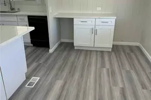 1895 W Devonshire, Hemet, CA 92545 - Photo 3