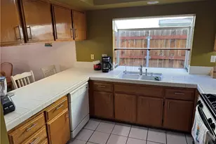 177 S Nebraska, Lake Elsinore, CA 92530 - Photo 5