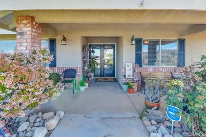 16750 Canyon View Drive, Riverside, CA 92504 - Photo 9