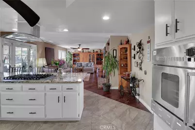 16750 Canyon View Drive, Riverside, CA 92504 - Photo 15