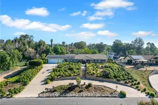 16750 Canyon View Dr, Riverside, CA 92504 - Photo 27