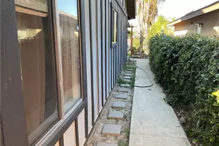 25851 Coriander Ct, Moreno Valley, CA 92553 - Photo 7