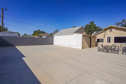 1223 W 27th, San Bernardino, CA 92405 - Photo 43