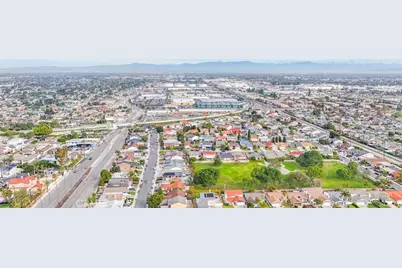 5018 Elderhall Avenue, Lakewood, CA 90712 - Photo 35