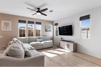 358 Hydrangea Street, Fillmore, CA 93015 - Photo 11