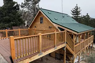 33149 Holcomb Creek Dr, Green Valley Lake, CA 92341 - Photo 5