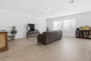 14219 Fir, Oak Hills, CA 92344 - Photo 9