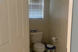 12962 Newport, Hesperia, CA 92344 - Photo 9