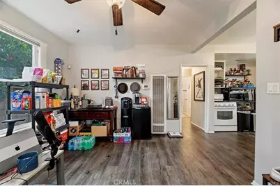 323 E Colton, Redlands, CA 92374 - Photo 13