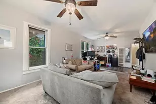 323 E Colton, Redlands, CA 92374 - Photo 9