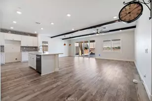 25858 Oak Spgs Ct, Homeland, CA 92548 - Photo 9