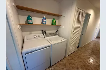 979 N Gardena, Rialto, CA 92376 - Photo 15