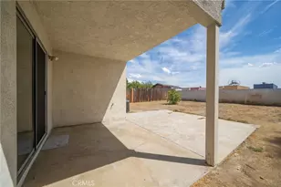 25177 Dana Ln, Moreno Valley, CA 92551 - Photo 19