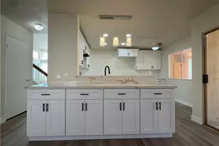 13747 Valera, Victorville, CA 92392 - Photo 19