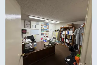 247 S Riverside, Rialto, CA 92376 - Photo 21