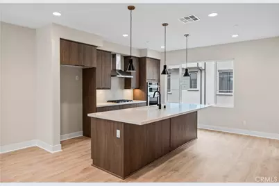 101 Kimberwick Court, Burbank, CA 91506 - Photo 13