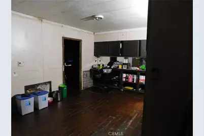 1097 N State Street #557, Hemet, CA 92543 - Photo 5