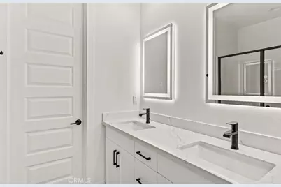 107 Kimberwick Court, Burbank, CA 91506 - Photo 29