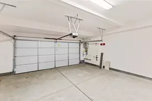 106 Kimberwick Ct, Burbank, CA 91506 - Photo 7