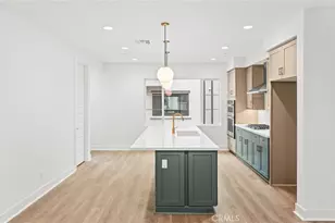 106 Kimberwick Ct, Burbank, CA 91506 - Photo 11