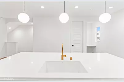 106 Kimberwick Court, Burbank, CA 91506 - Photo 17