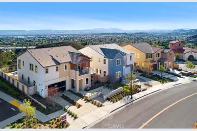 21138 Poema Place, Chatsworth, CA 91311 - Photo 19