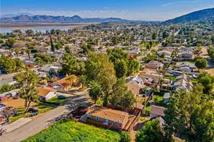 17603 Hays, Lake Elsinore, CA 92530 - Photo 37