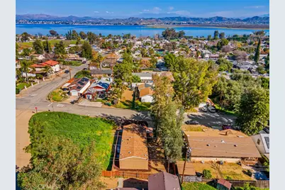 17603 Hays, Lake Elsinore, CA 92530 - Photo 41