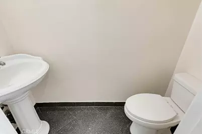 7455 Shadyglade, North Hollywood, CA 91605 - Photo 21