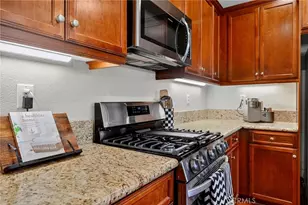 40265 Danbury Ct, Temecula, CA 92591 - Photo 9