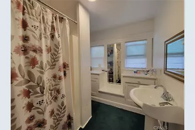 1434 N Genesee Avenue, Los Angeles, CA 90046 - Photo 25