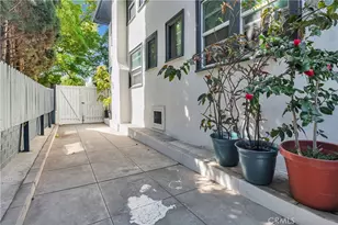 1434 N Genesee Ave, Los Angeles, CA 90046 - Photo 31