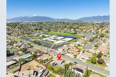 821 E Etiwanda, Rialto, CA 92376 - Photo 37