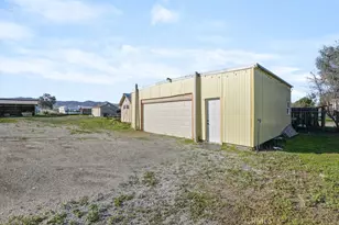 31721 Meadow Blossom, Nuevo, CA 92567 - Photo 27