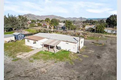 31721 Meadow Blossom, Nuevo, CA 92567 - Photo 27